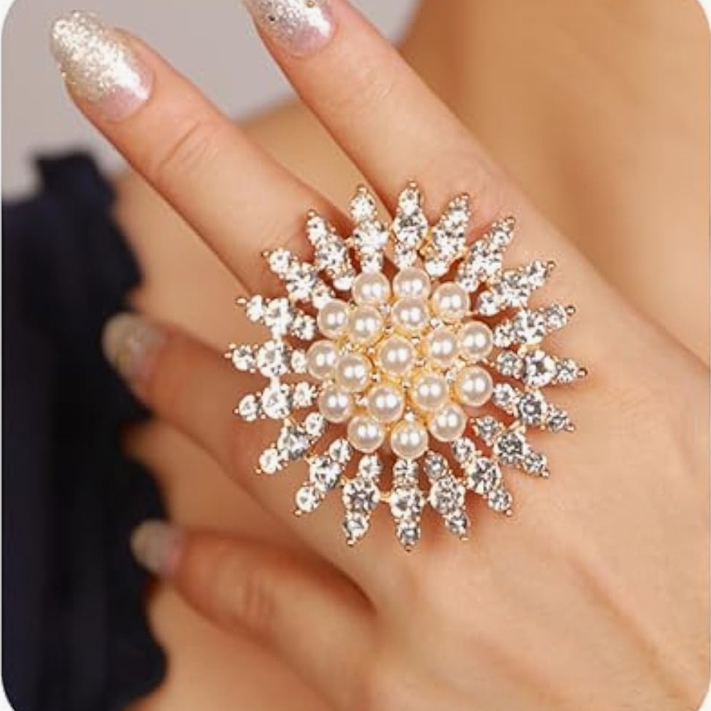 Elegant Pearl and Crystal‎ Sunburst Ring